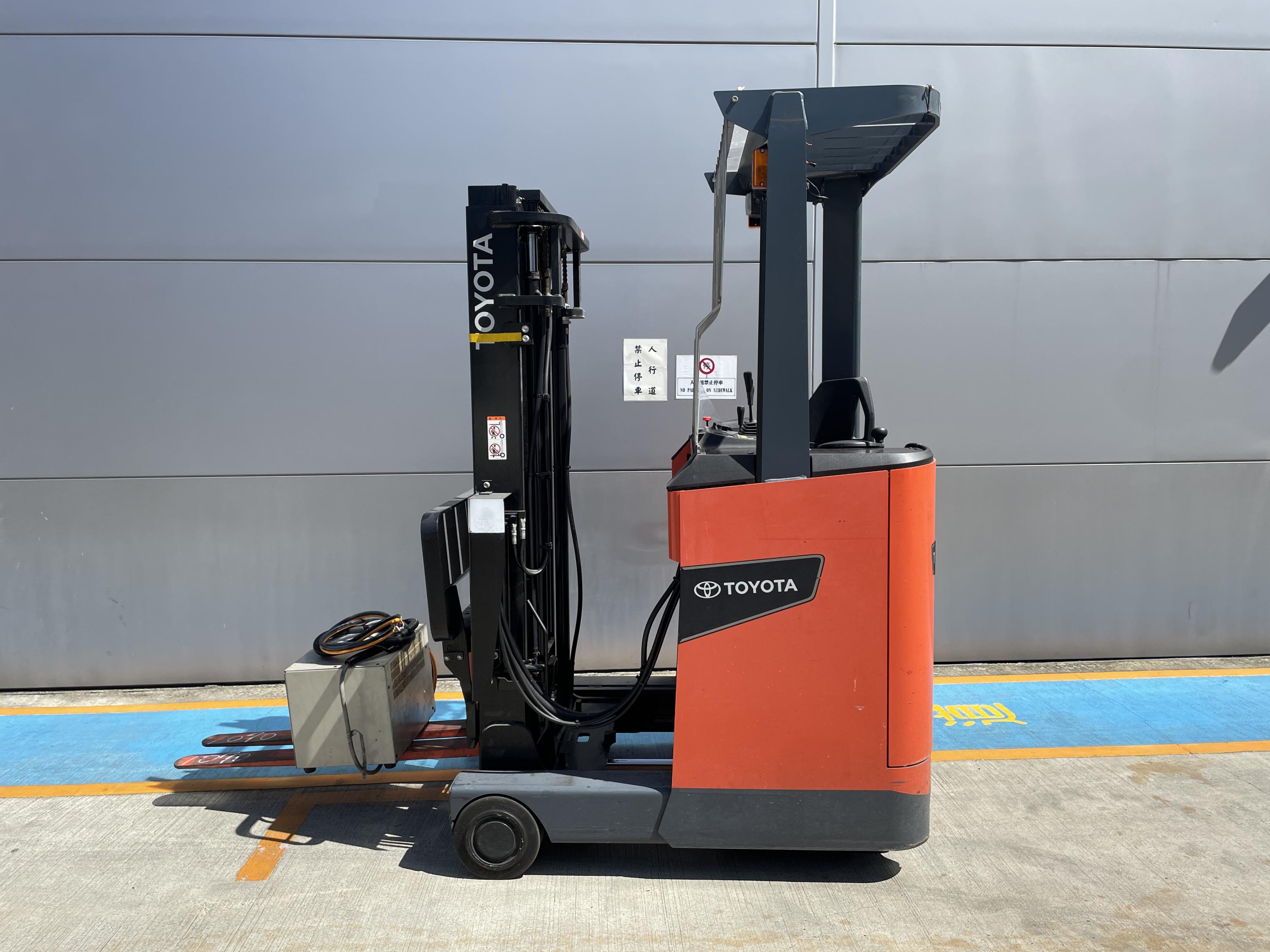 8FBR10V-租