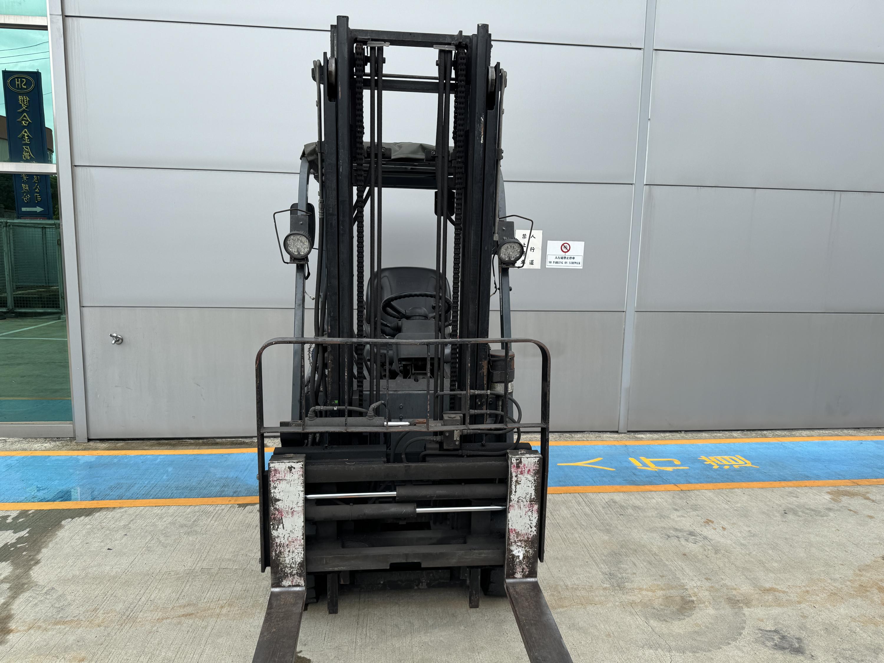 IMG_8906.JPG